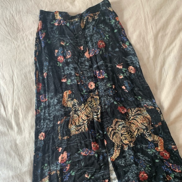 Urban Outfitters Maxi Skirt - Picture 2 of 3